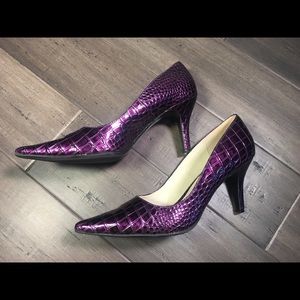 (SOLD) Faux alligator heels